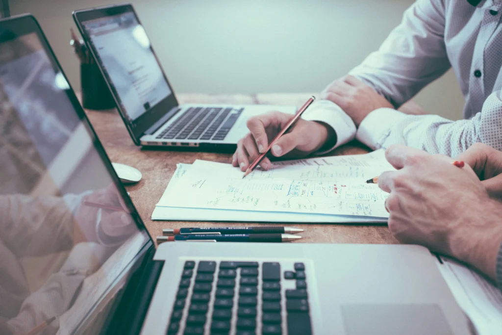 Dépannage informatique et cybersécurité pour entreprises et particuliers à Plaisir